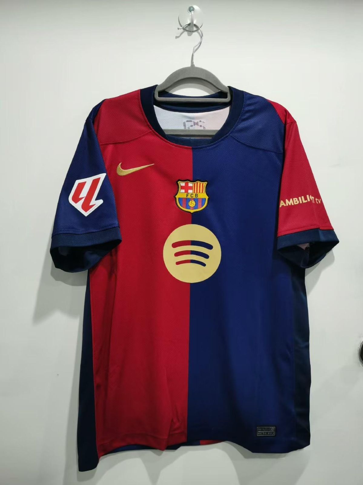 2024-2025 バルセロナ ユニフォーム ホーム 半袖 19番 ヤマル 2024-2025 バルセロナ ユニフォーム ホーム 半袖 19番 ヤマル
