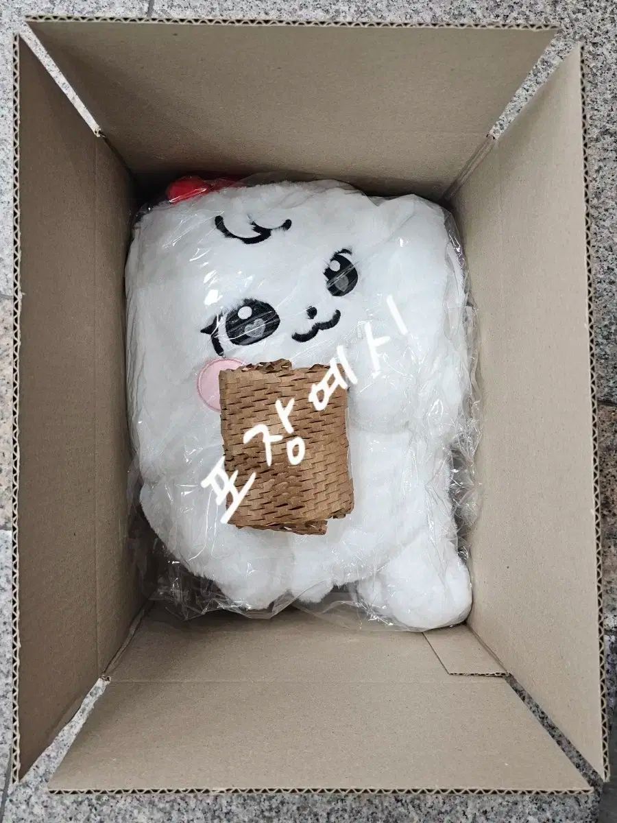 ウォニョン チェリー ハグバッグ ウォニョン チェリー ハグバッグ - メルカリ