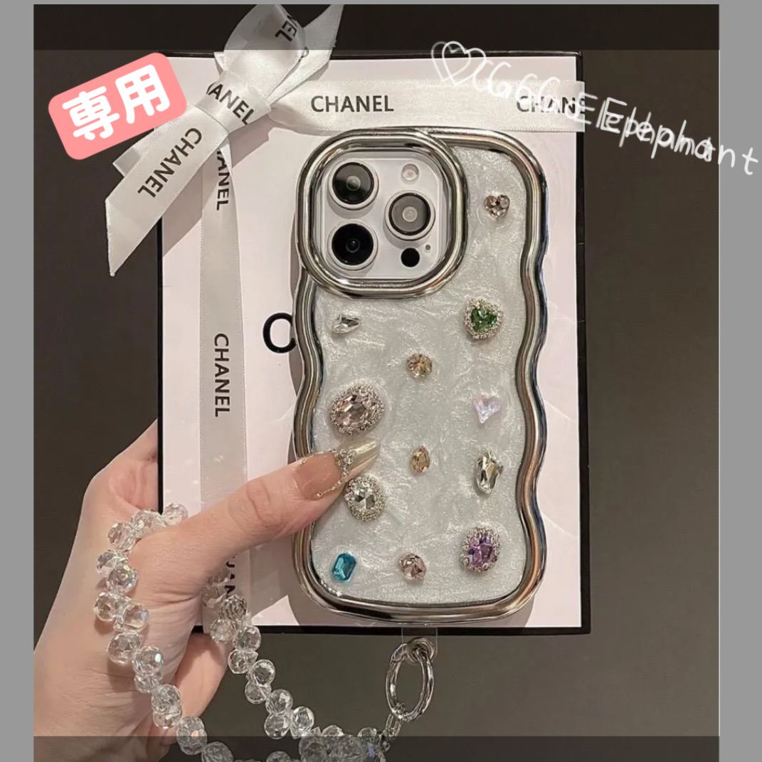 RIN【プロフィールも見てください】専用 韓国おしゃれ　きらきら　宝石 ストラップ付 iphone16proケース