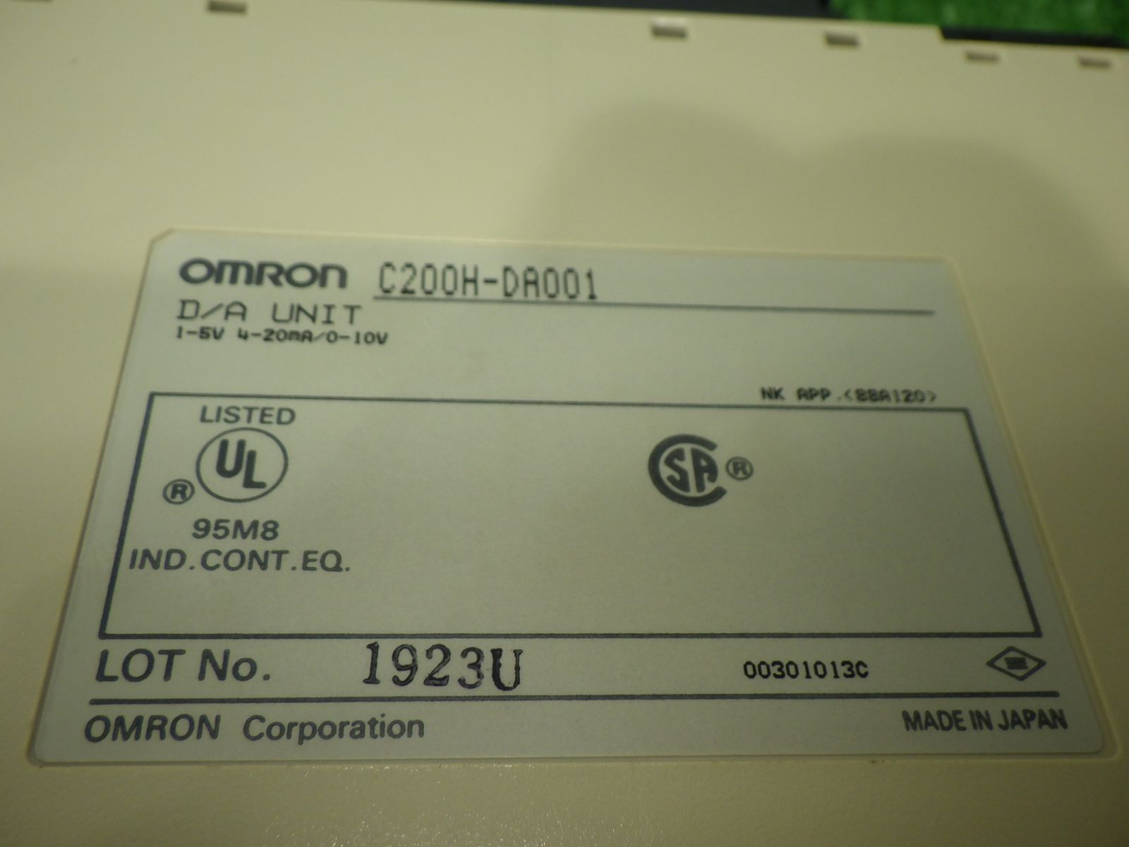 開封のみ OMRON アナログ出力ユニット 出力2点 端子台 C200H-DA001 バイナリーデータをアナログ出力信号に オムロン 外箱に傷あり -  メルカリ