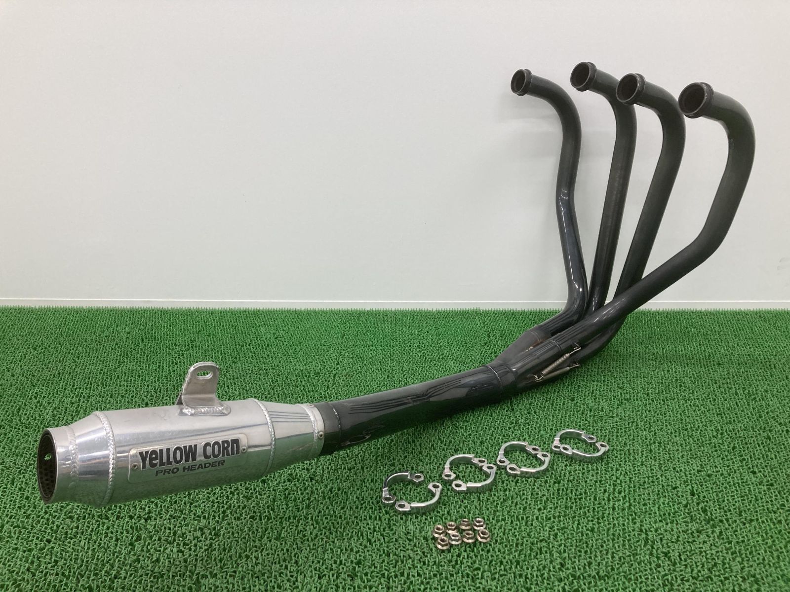 ☆イエローコーン・モナカマフラー☆ZRX400から外しましたが