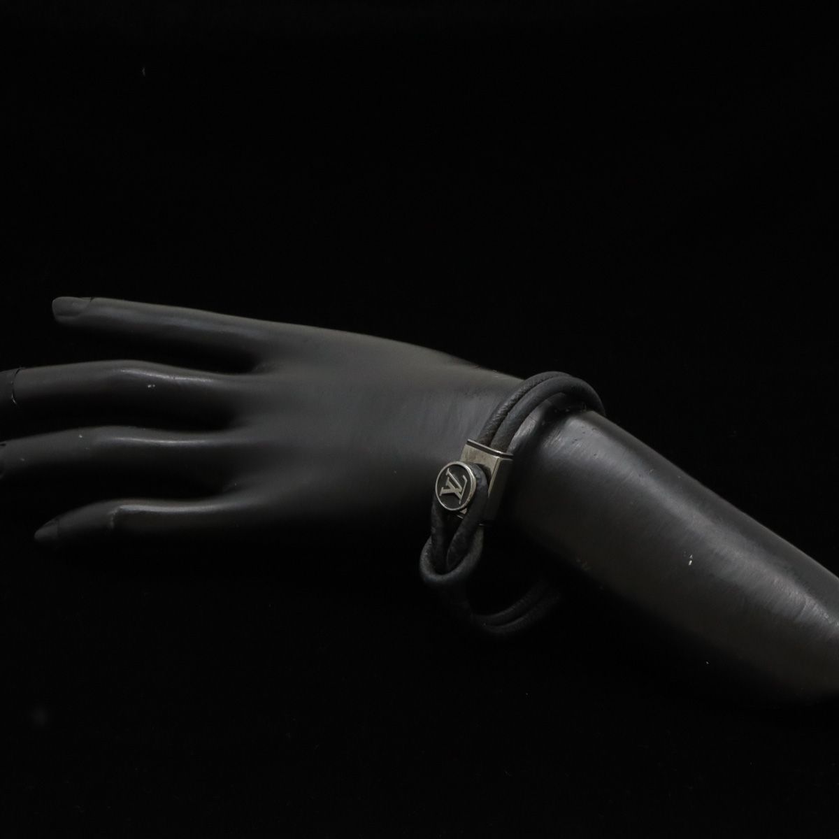 LOUIS VUITTON ルイ ヴィトン モノグラムエクリプス ブレスレット