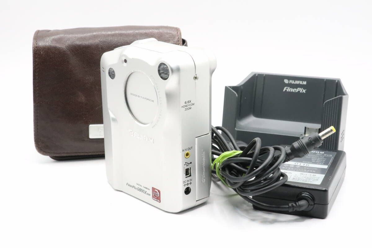 アウトレット ☆良品☆ フジフイルム FUJIFILM FinePix 6800 Zoom