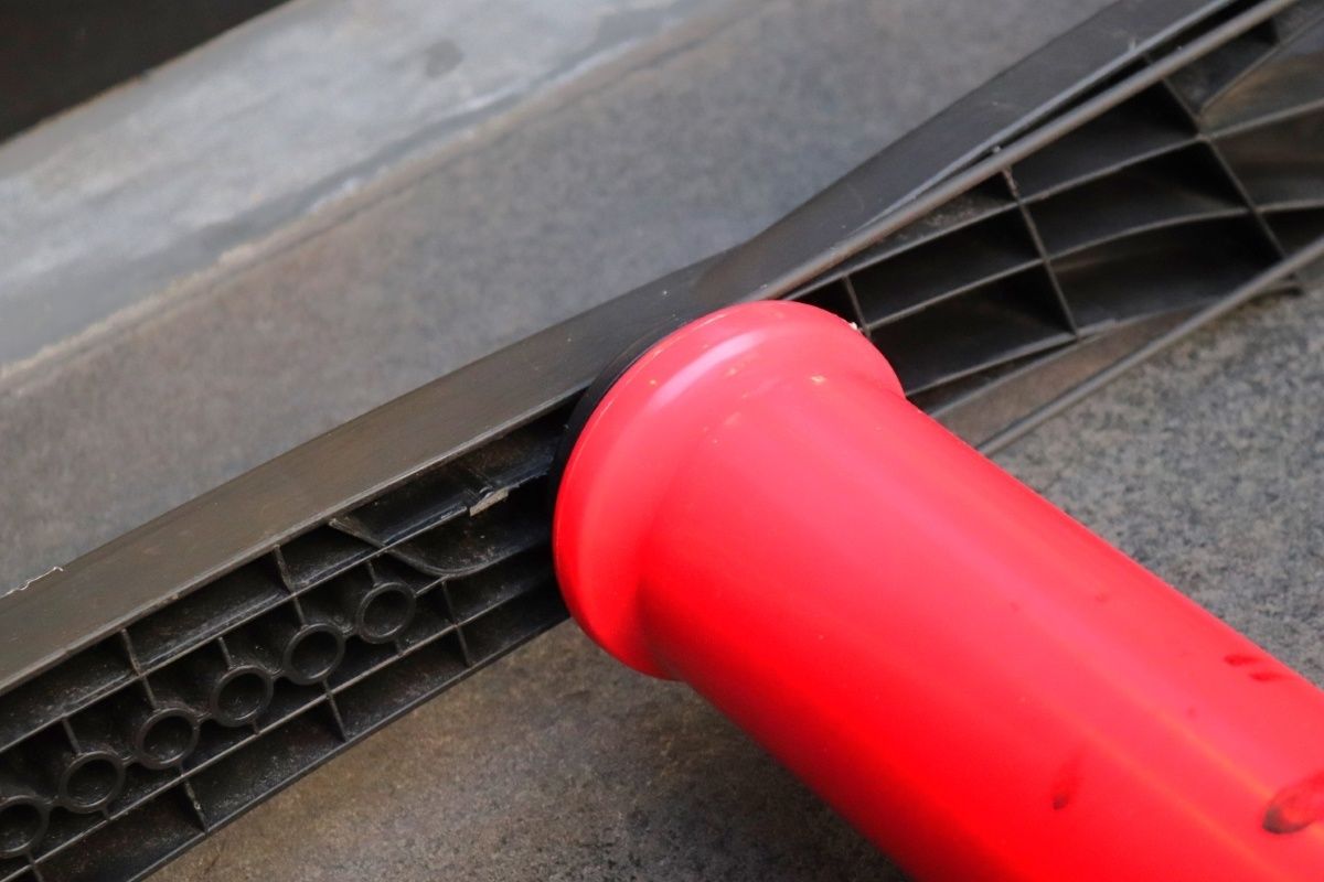 B インタラクティブ