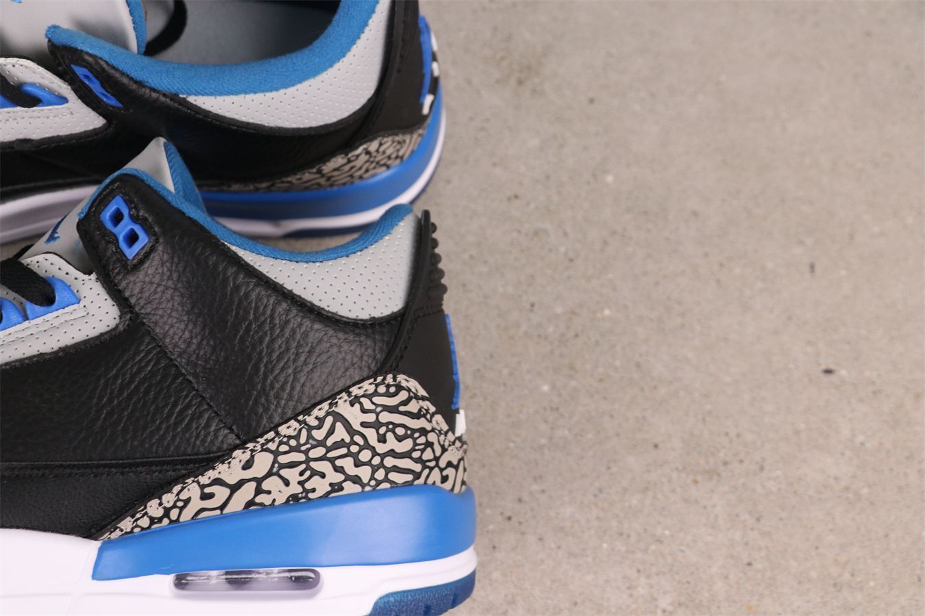 今日 Air Jordan 3 エアジョーダン 3 136064-007 スポーツブルー KIN-KAAI_COM