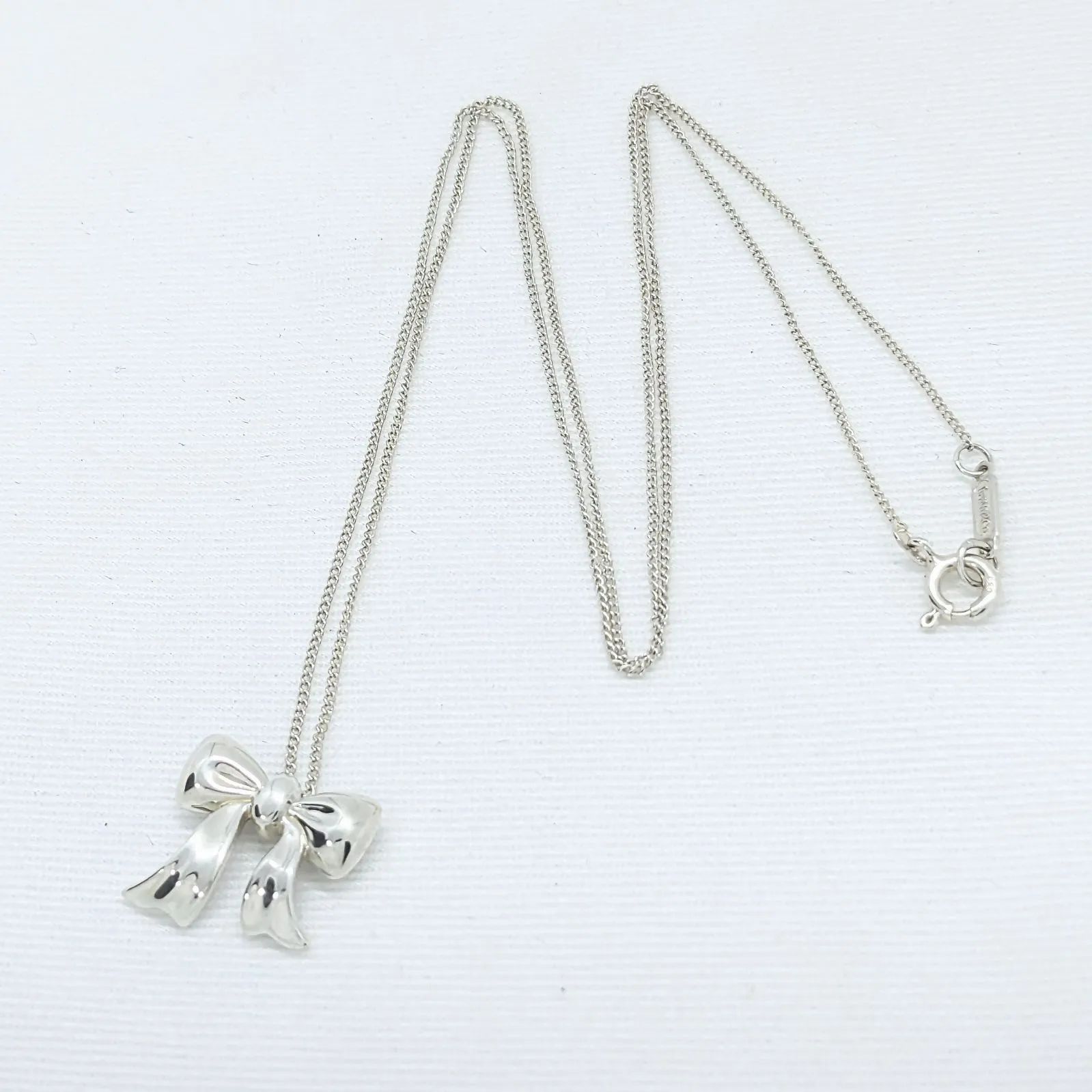 希少 美品 ティファニー TIFFANY シルバー リボン ネックレス - メルカリ