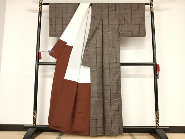 平和屋着物○本場大島紬 カタス9マルキ 地空 源氏車花文 黒地