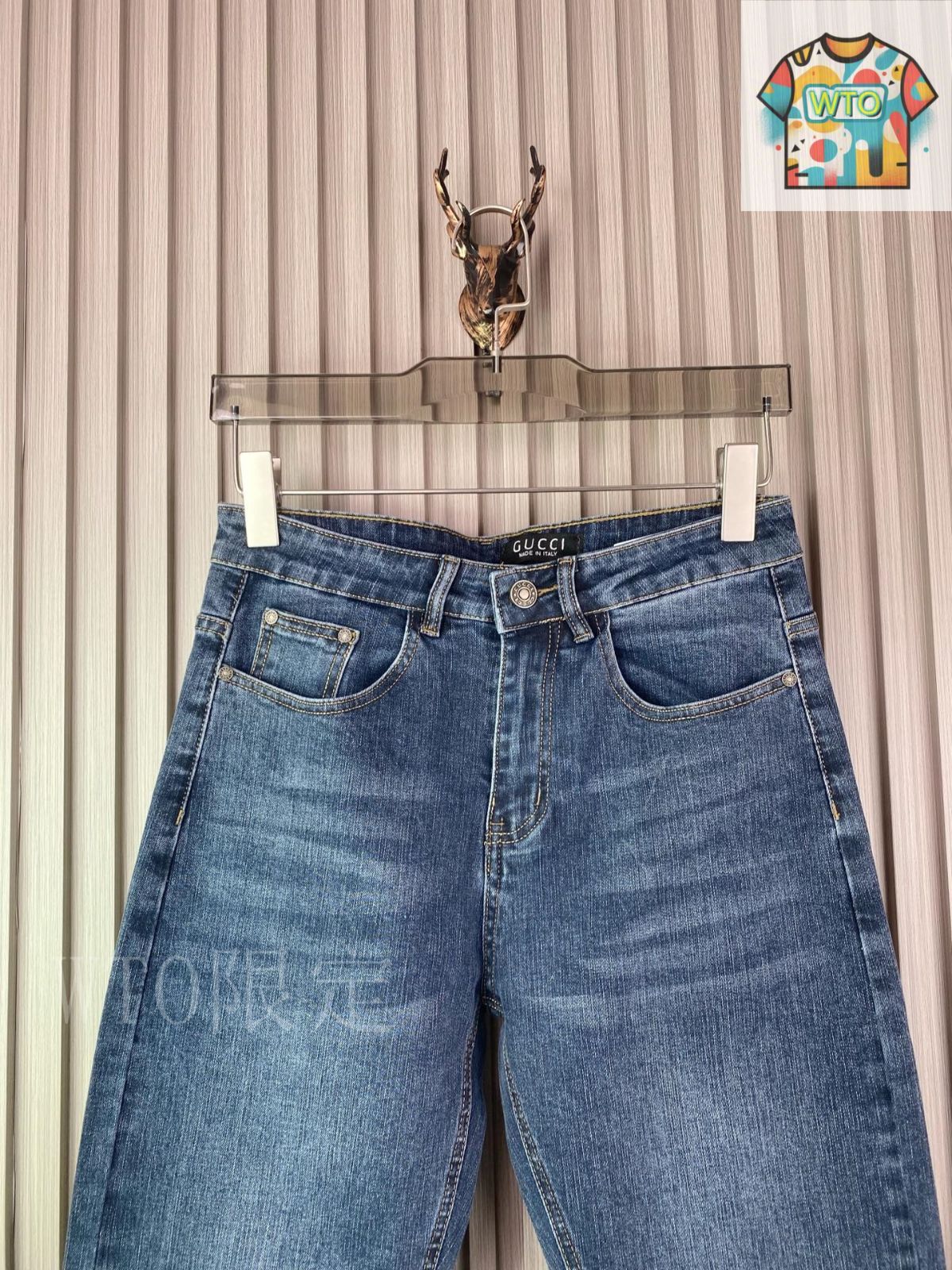 はな【新品未使用タグ付】GUCCI　ストレッチスキニーデニム 新品未使用タグ付】GUCCIストレッチスキニーデニムレインボー