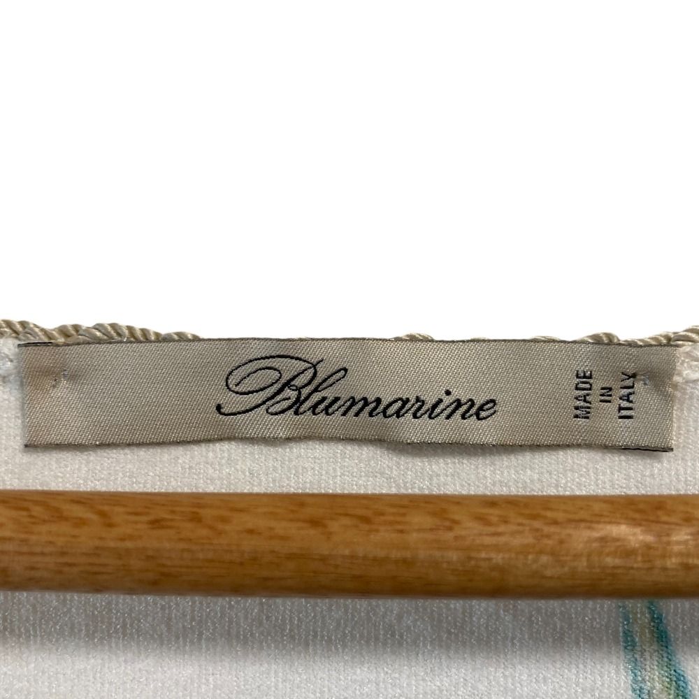 美品 Blumarine ブルマリン 花柄 ストレッチ ニットカーディガン サイズ40 ホワイト レディース 古着 中古 Blumarine - 美品 Blumarine ブルマリン 花柄 ストレッチ ニット