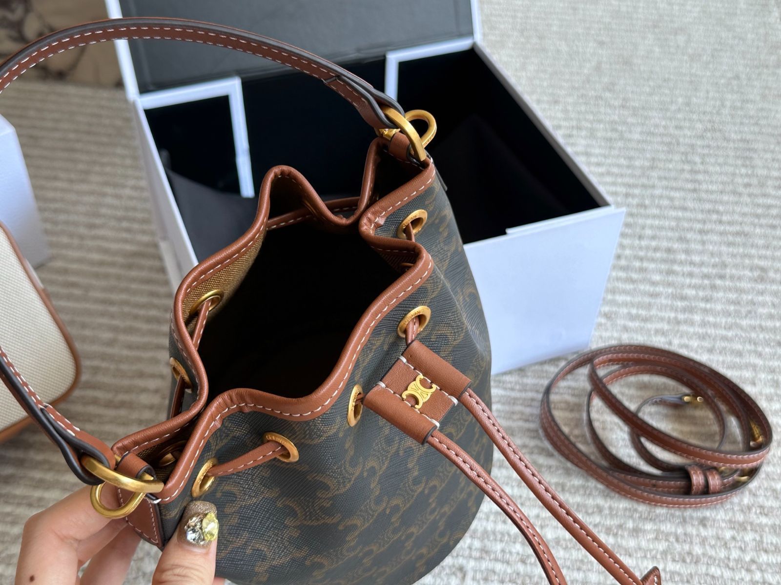 今日特価】Celine Bucket Bag [19×16cm] | セリーヌ バケツ