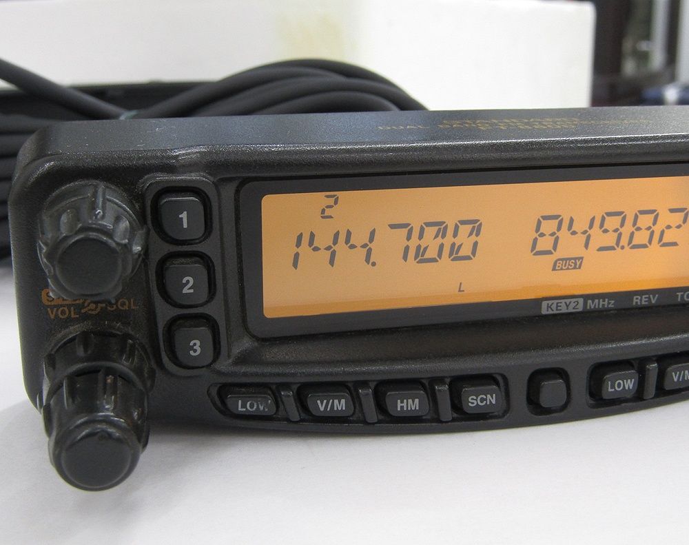 【値下げ】八重洲無線YAESU デュアルバンドFMトランシーバー FT-8800 YAESU ヤエス 無線機器 FT-8800 デュアルバンドFMトランシーバー