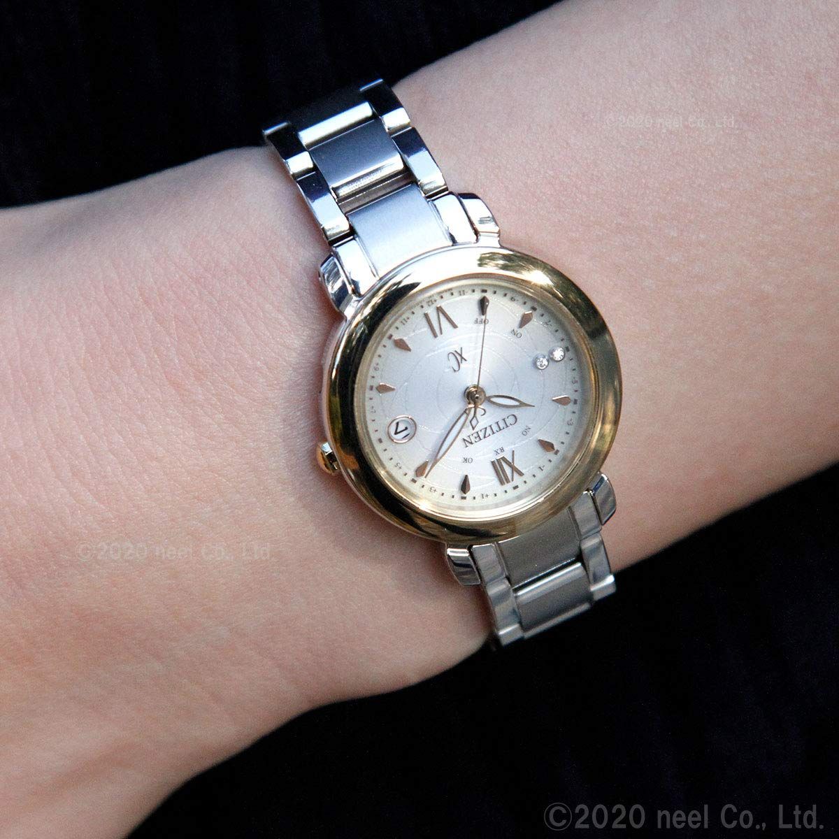 [Citizen] 腕時計 クロスシー アフリカローズコラボレーションモデル Amazon.co.jp: [Citizen] 腕時計 クロスシー アフリカローズ