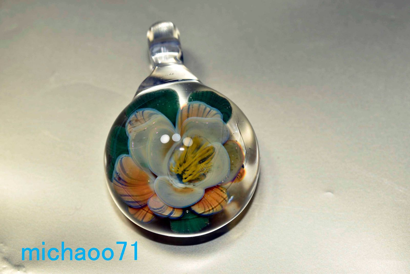 フラワー ガラスのペンダントトップ (12096-P21)GLASS FLOWER 透き通っ