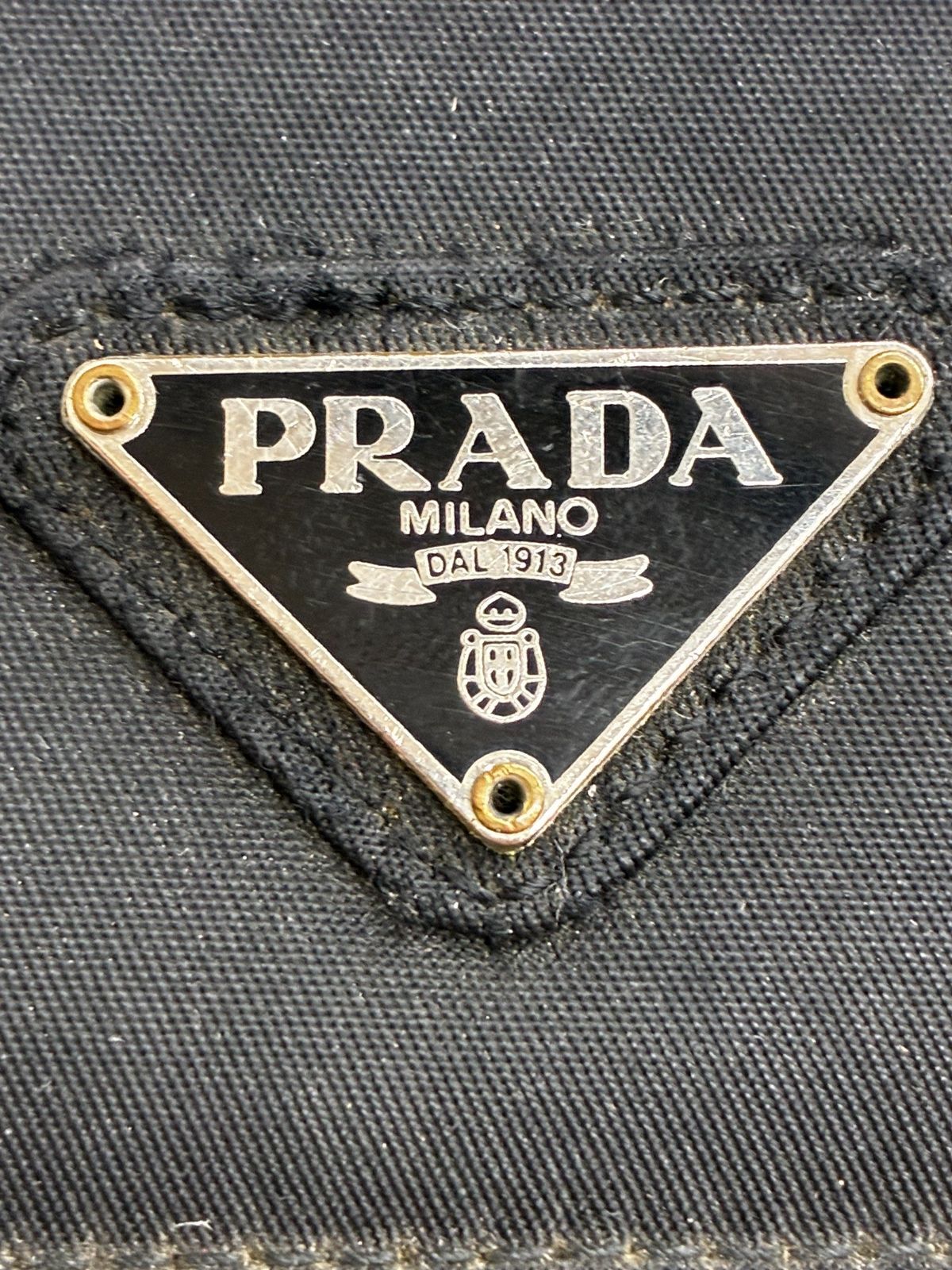 PRADA プラダ サフィアーノ カードホルダー 三角ロゴ 二つ折り