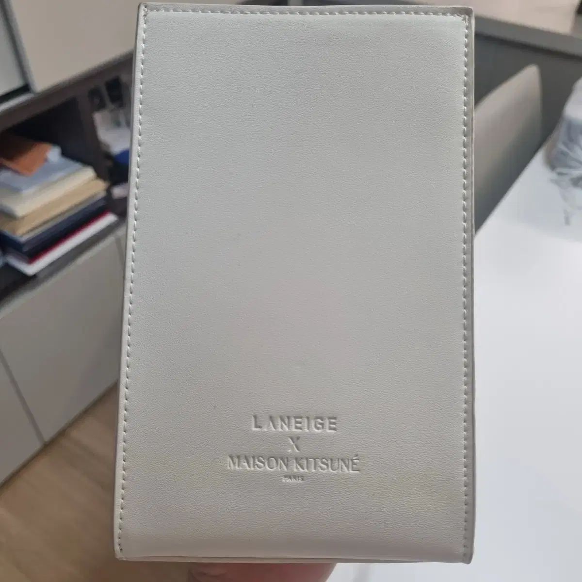キツネ LANEIGE