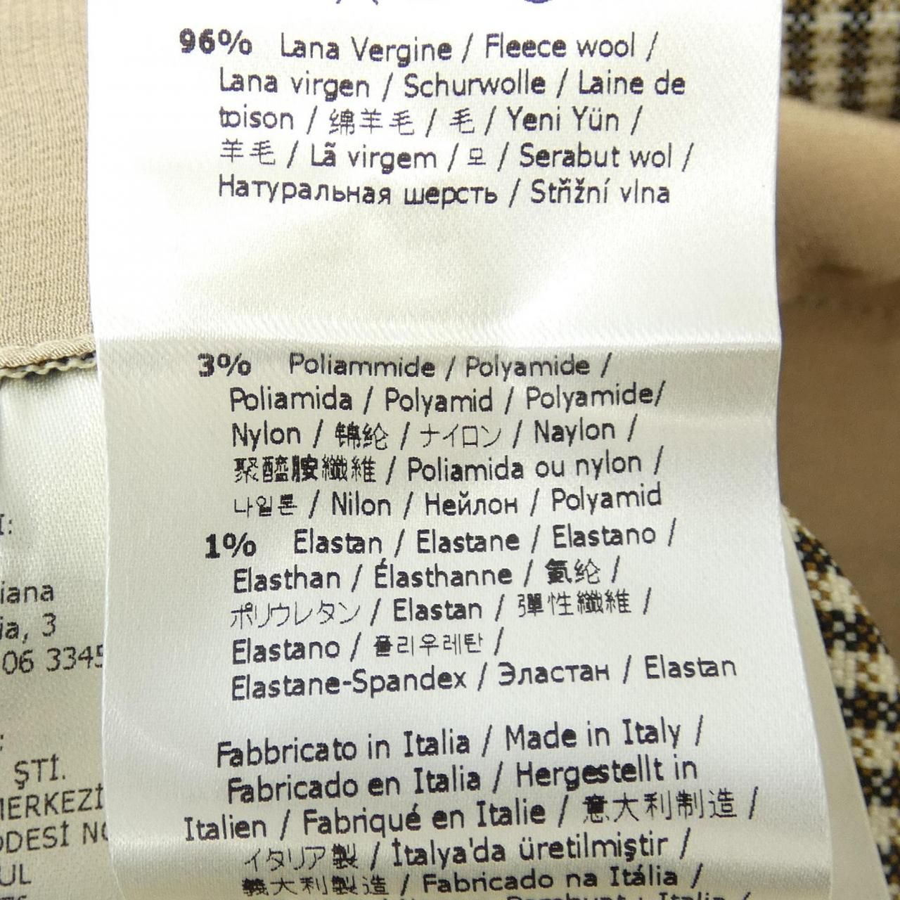 フェンディ FENDI FR6410 AKSM ショートパンツ DECORATOM_COM_BR