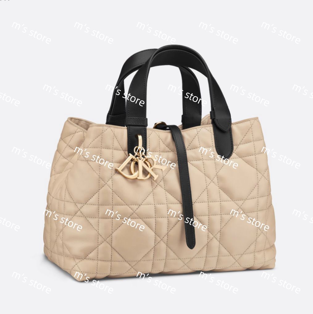 新品 定価以下 Christian Dior ディオール DIOR TOUJOURS バッグ 新品 定価以下 Christian Dior ディオール DIOR TOUJOURS バッグ