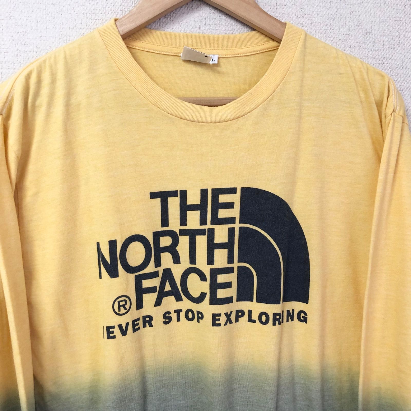 (^w^)b THE NORTH FACE ザノースフェイス ロンT  Tシャツ カットソー ティー シャツ クルーネック 丸首 長袖 ロゴ プリント カジュアル 春 秋 タウンユース 黄 グレー メンズ サイズ L