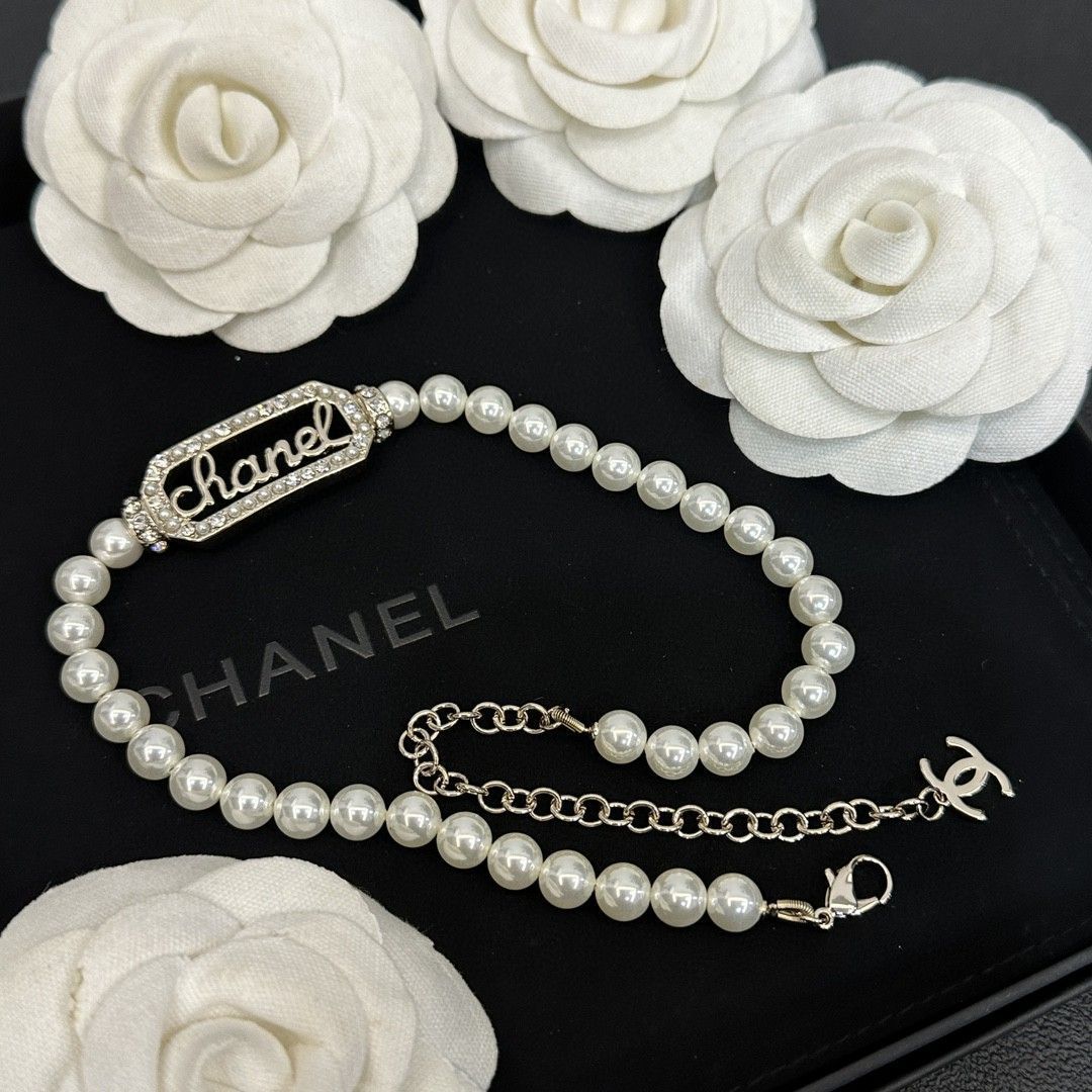 高級感溢れる♪【CHANEL】エレガント ネックレス 今日特価】Chanel ヴィンテージネックレス 高級感溢れる一品