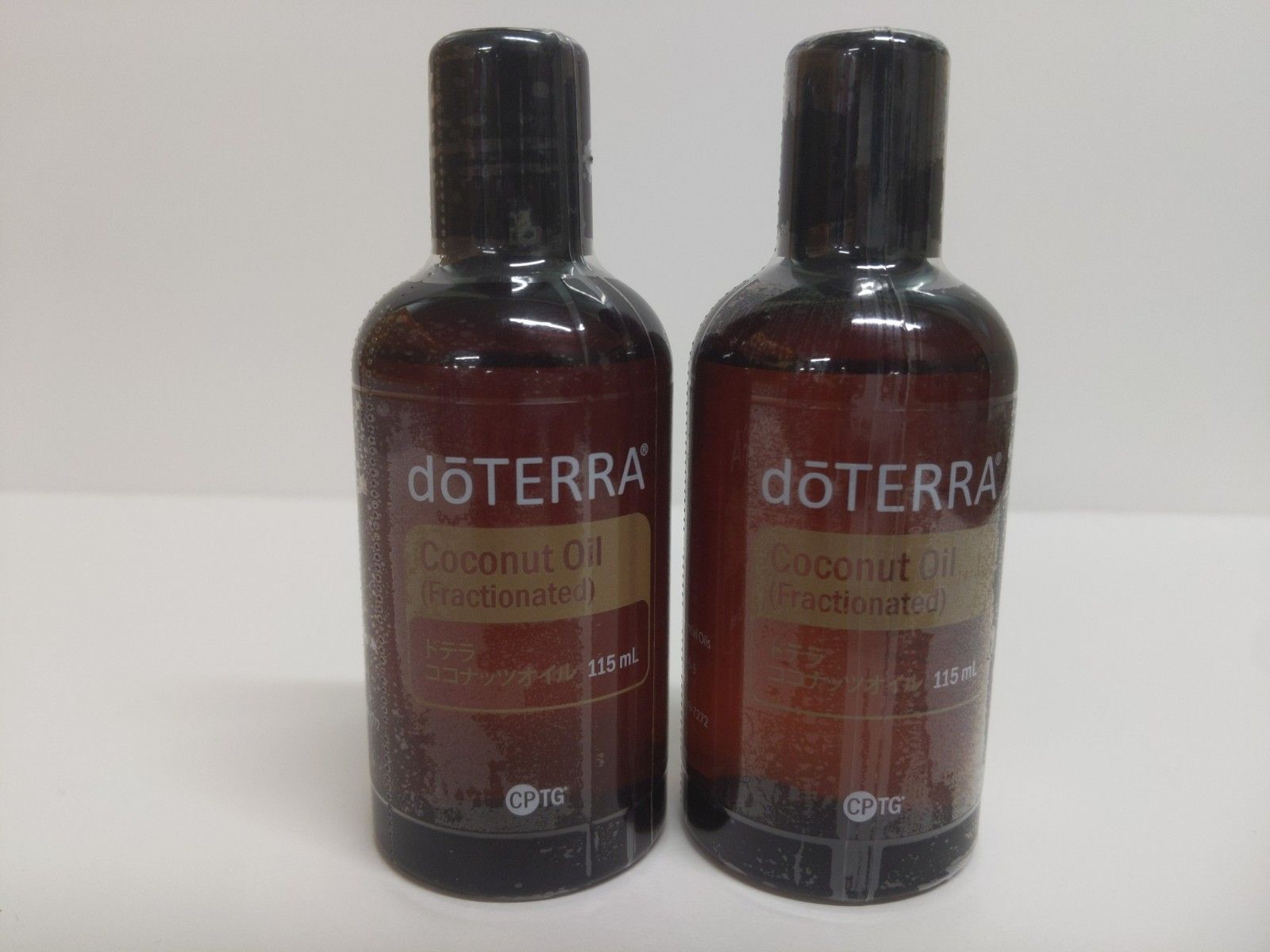 F339 doTERRAドテラ ココナッツオイル (フラクショネイティッド
