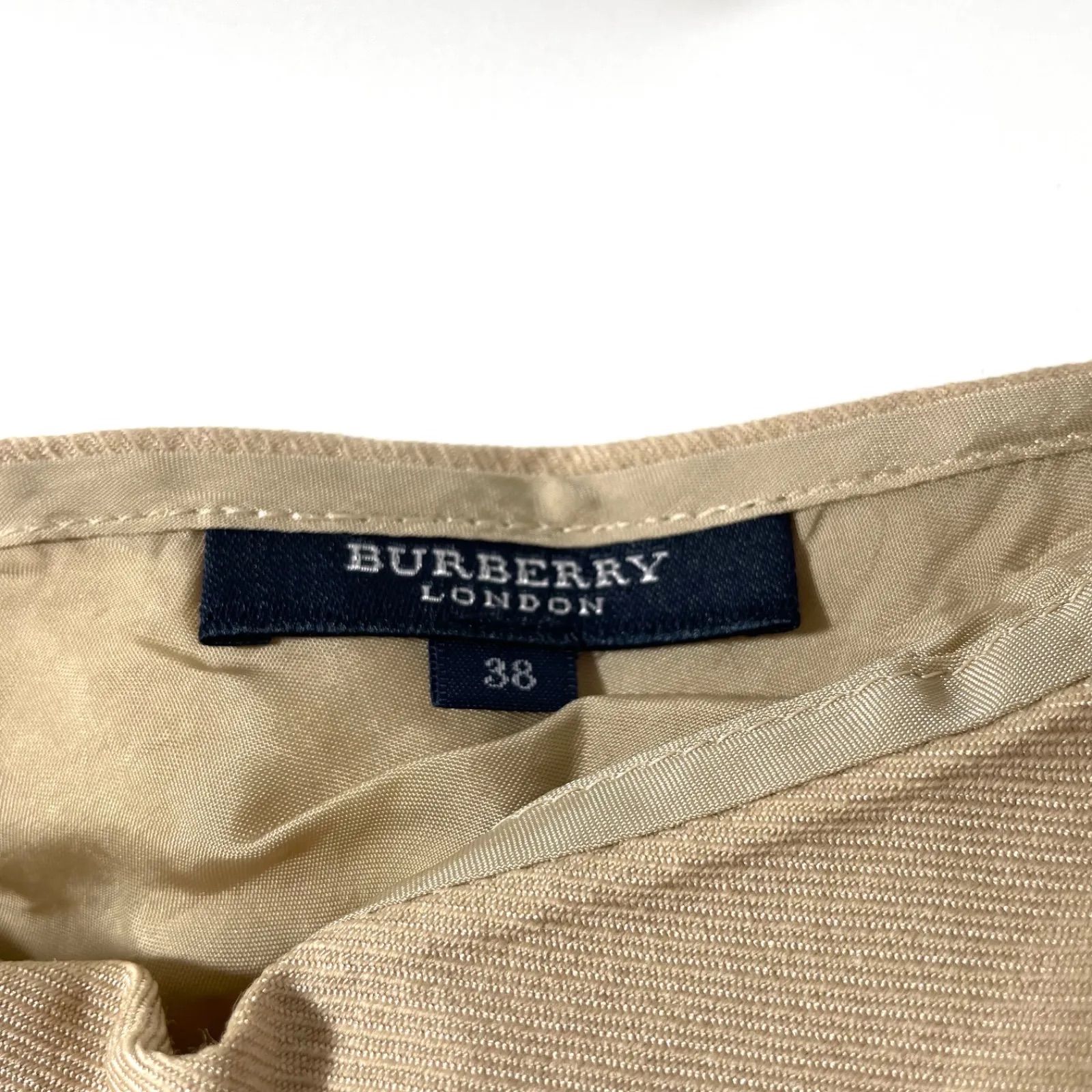 M0914-48-F ☆早い者勝ち☆ BURBERRY バーバリー フレアスカート