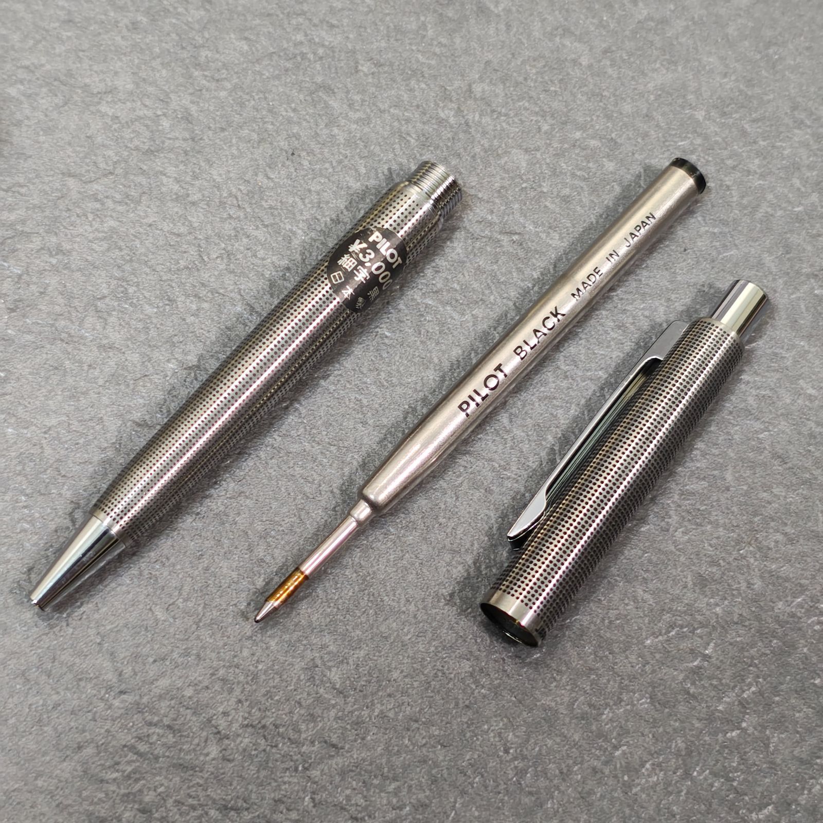 PILOT 廃盤 ボールペン メタル パイロット 蝕刻 ドット - メルカリ