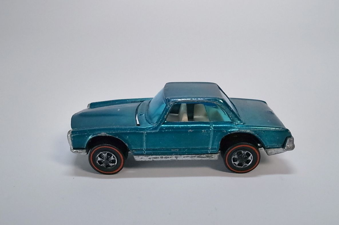 エメラルドグリーン ホットウィール メルセデス ベンツ 280SL 香港 Hot Wheels Redline 1969 Mercedes Benz 280 SL Emerald Green Hong Kong