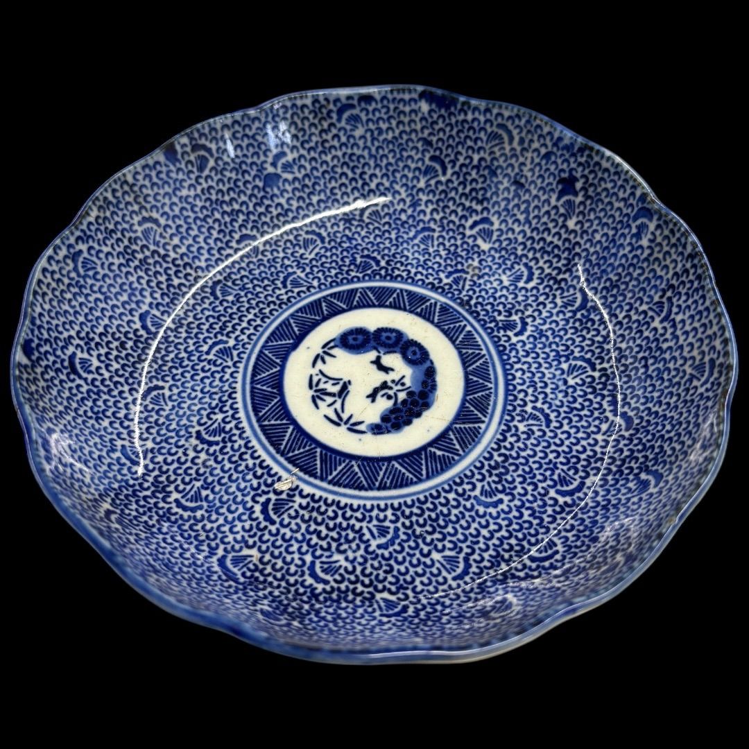 角皿 角長皿 印判 染付 微塵唐草 明治 大正 ベロ藍 松竹梅 窯傷 ベロ藍が力強い 印判手 微塵唐草角皿 明治から大正時代 Fine