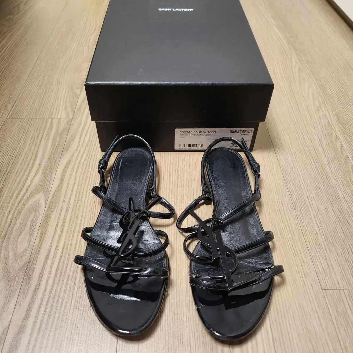Saint Laurent(サンローラン) カサンドラ サンダル 36 - メルカリ