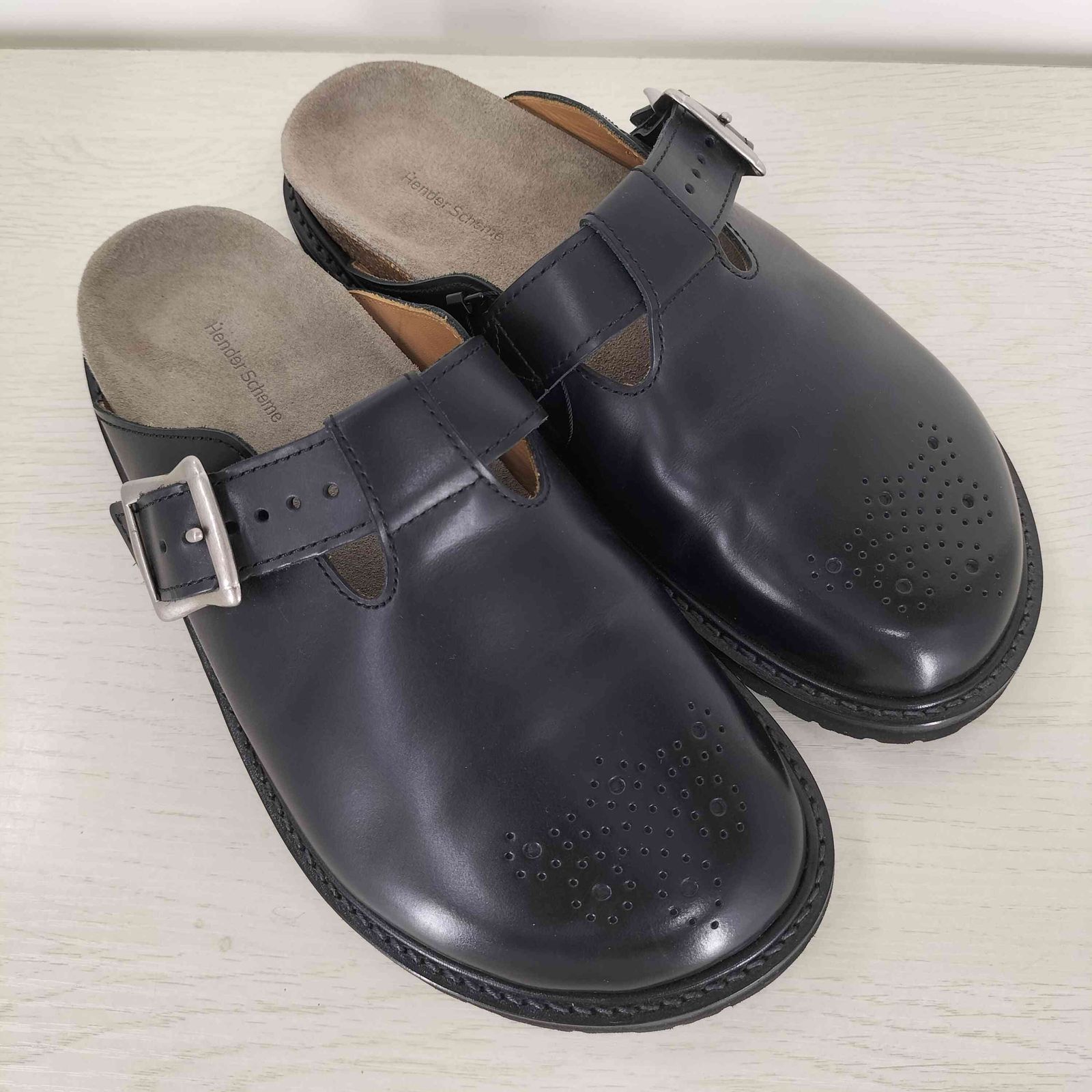 エンダースキーマ Hender Scheme buggs ol-s-bug バグス レザー
