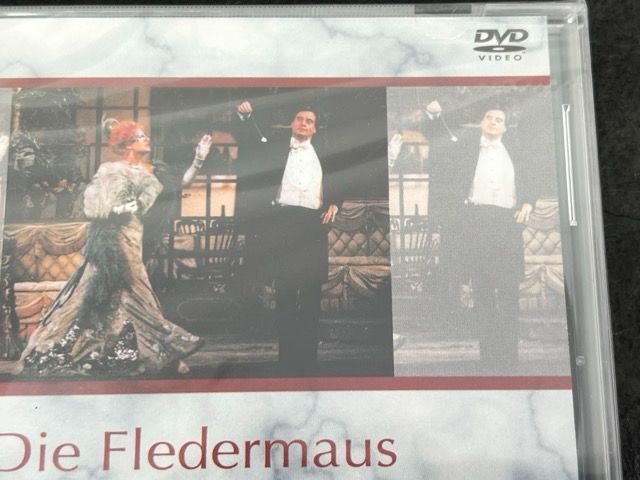 DVD カルロス・クライバー ヨハン・シュトラウス2世「こうもり」 DLVC1140  /00110 新品未開封 こうもり ヨハン シュトラウス二世 DVD Die