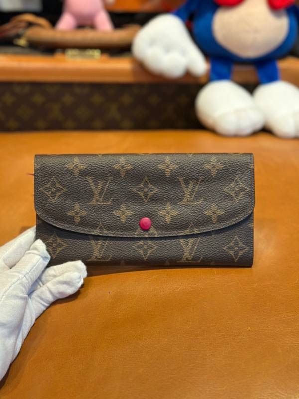 LOUIS VUITTON ルイヴィトン モノグラム ポルトフォイユ エミリー フューシャ M60697 長財布 LVU2025010133