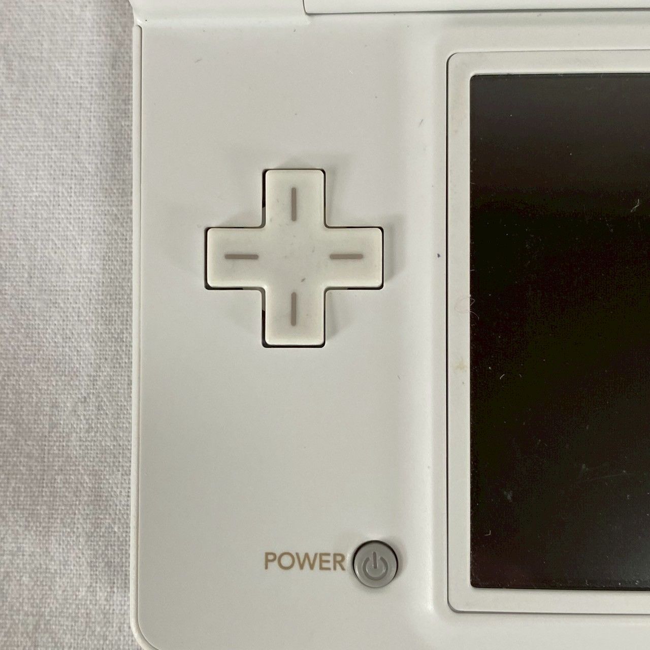 良品】Nintendo/DSi/ホワイト/本体/充電器/説明書付きNo.2140