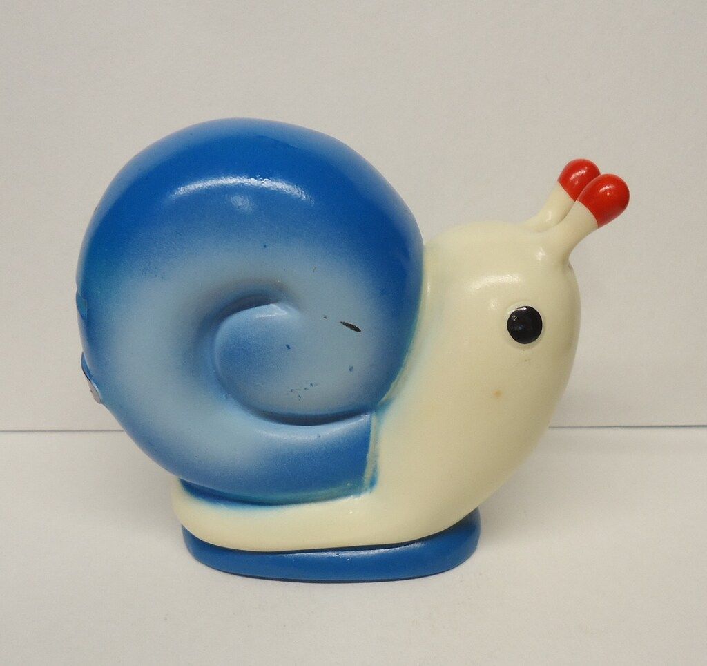 カタツムリ 青