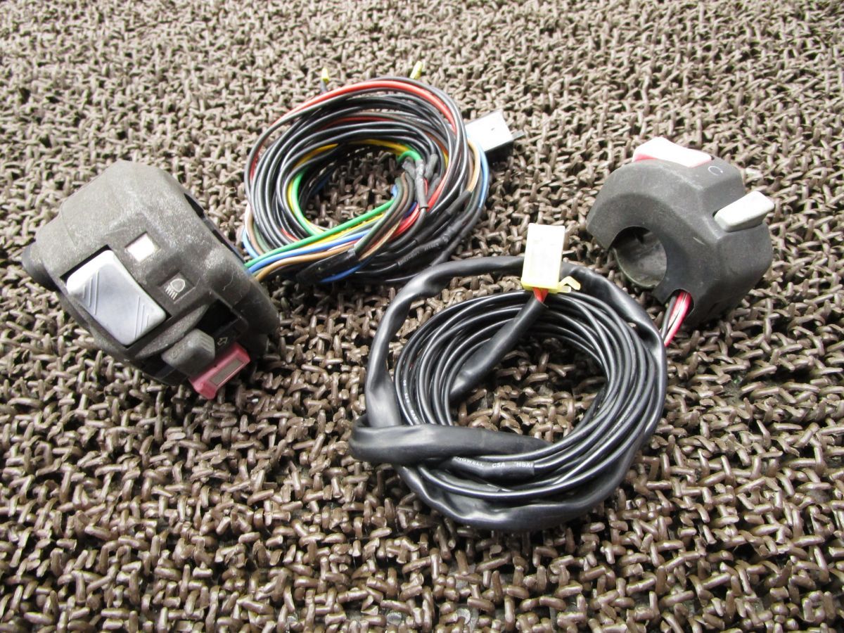 TW225 ハンドルスイッチ 左右 ●P612！DG09J ヤマハ 【 G328E 】 キャブ車 動画有 延長