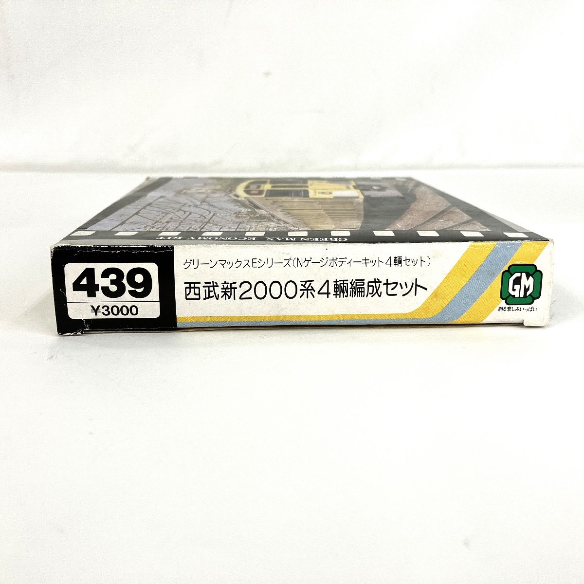 439