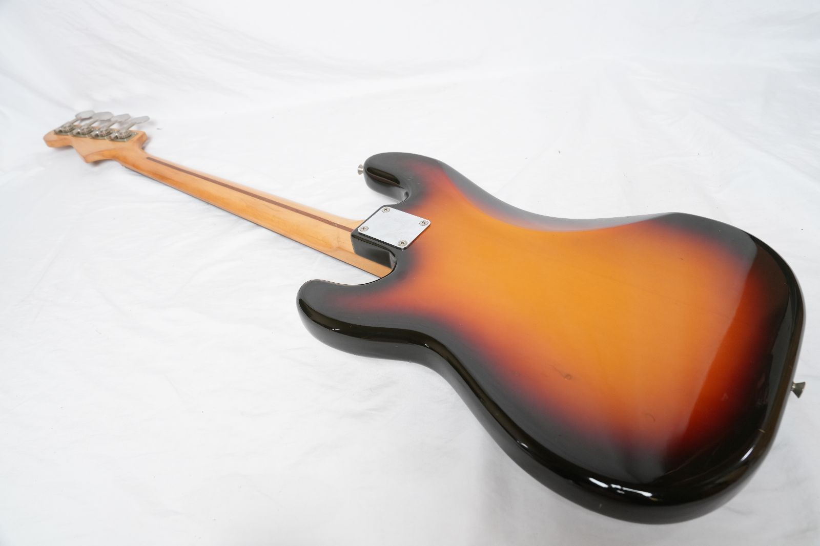 ☆Squier by Fender☆SPB-33 PRECISION BASS 3TS Silver Series