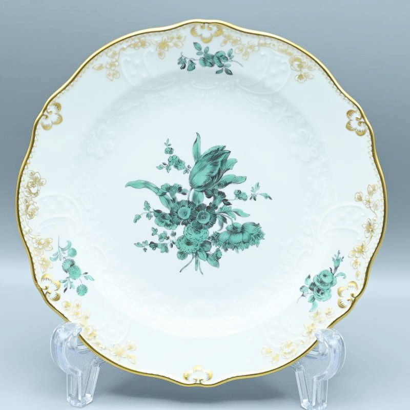M02-t045 Meissen マイセン ワトーグリーン デザートプレート 約18cm 3枚まとめ ノイマルセイユレリーフ ベーシックフラワー 金彩 一級品 M02-t045 Meissen マイセン ワトーグリーン デザートプレート 約