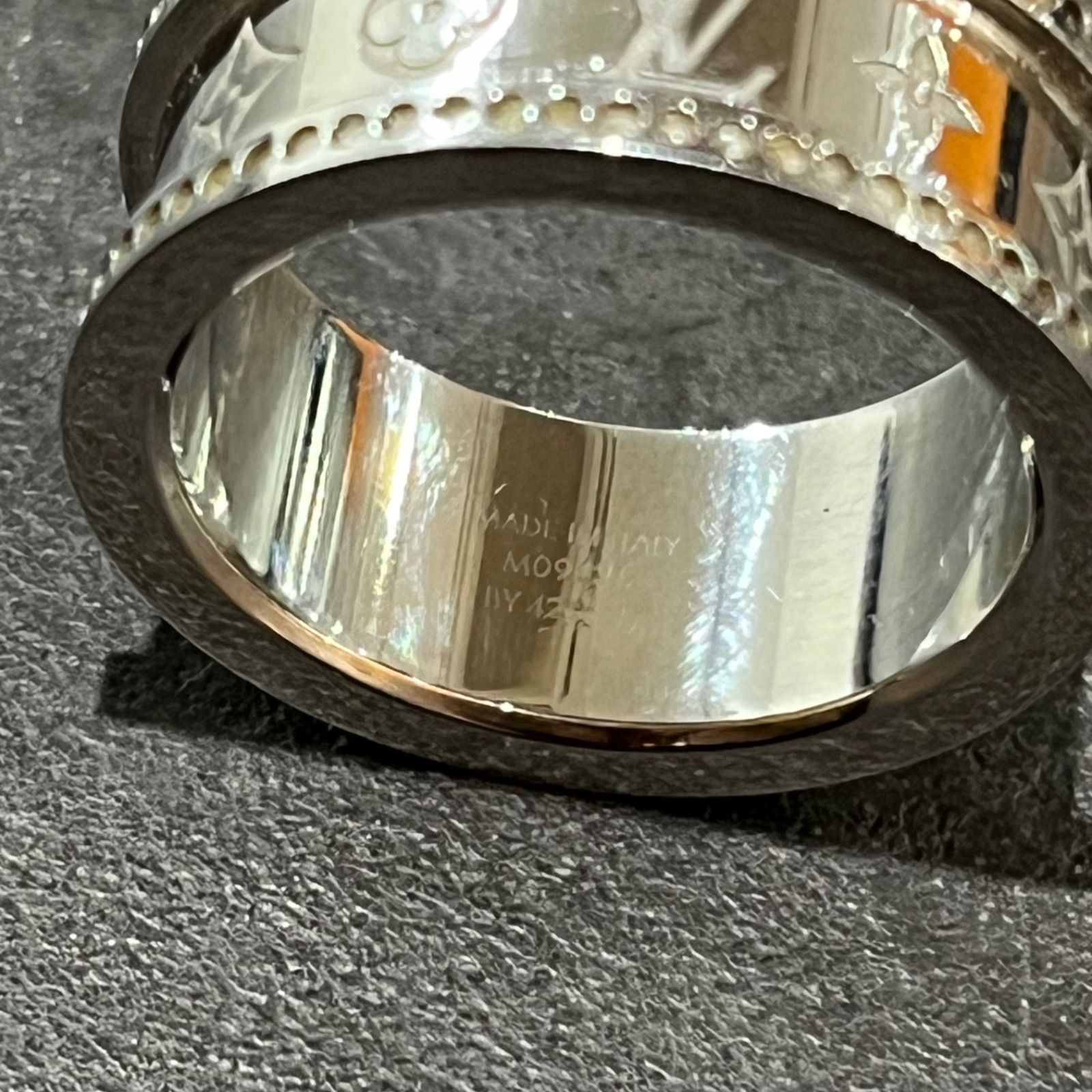 美品 ルイヴィトン M0903M バーグツイステッド フラワー リング シルバー 美品 ルイヴィトン M0903M バーグツイステッド フラワー リング