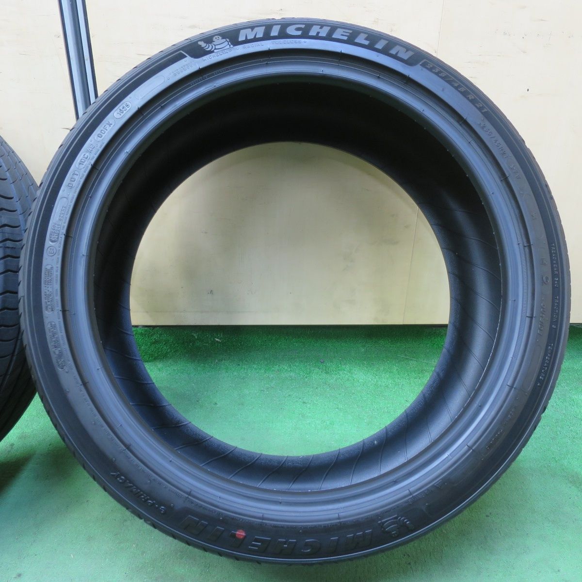 新車外し！25年☆235/45R21 ミシュラン e・PRIMACY e