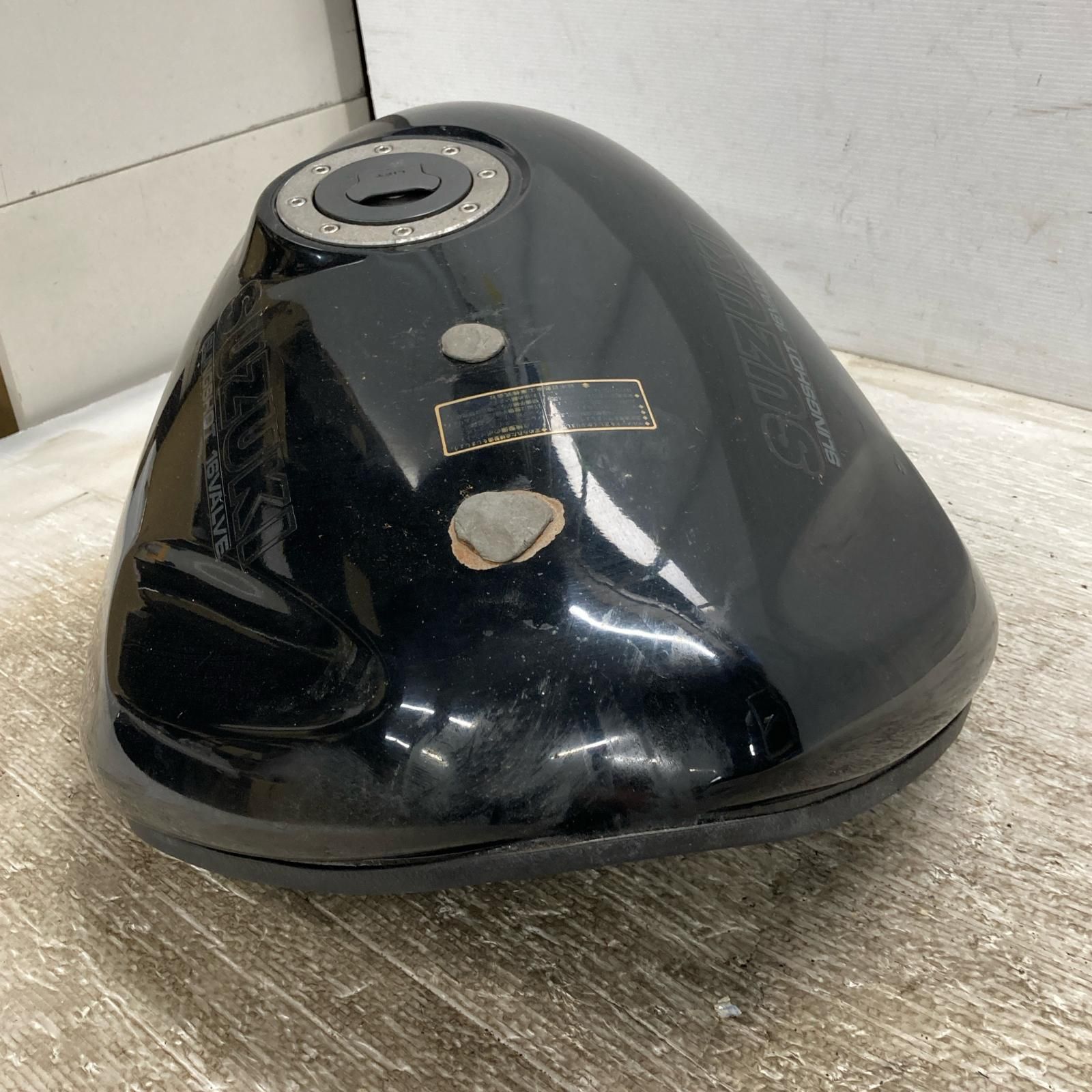 女性らしい SUZUKI バンディット250 GJ74A ガソリンタンク スズキ