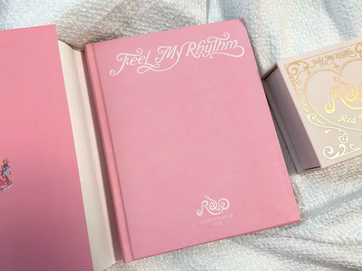 Red Velvet(レッドベルベット・レドベル) feel my rhythm