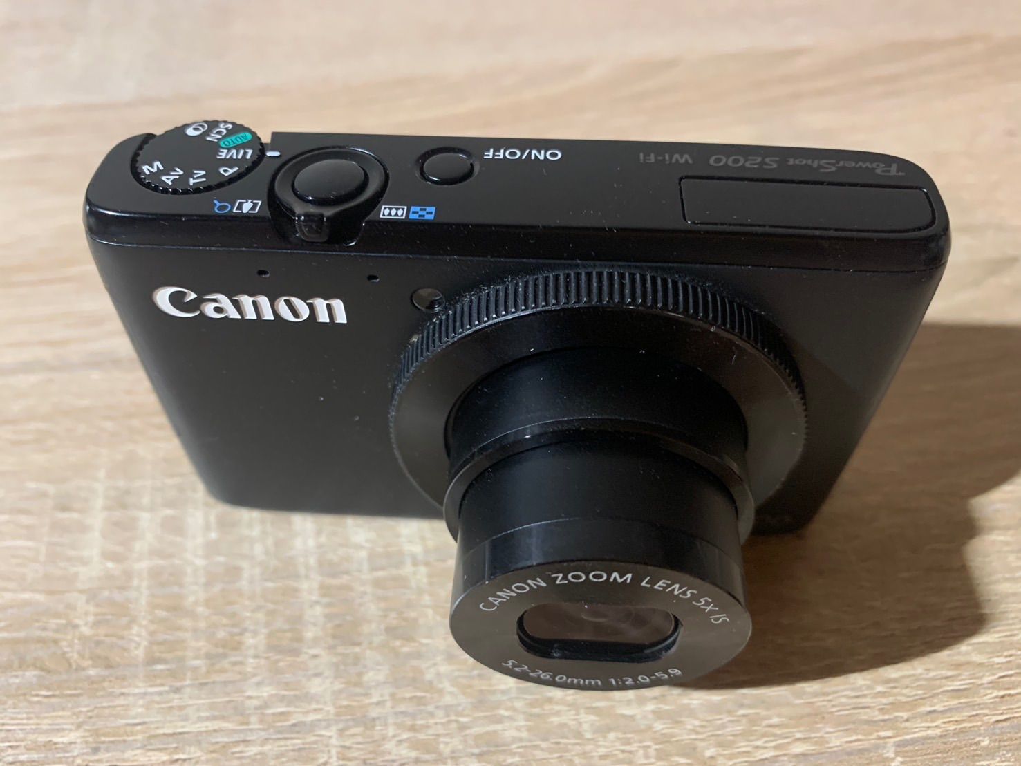 ブラック デジカメ