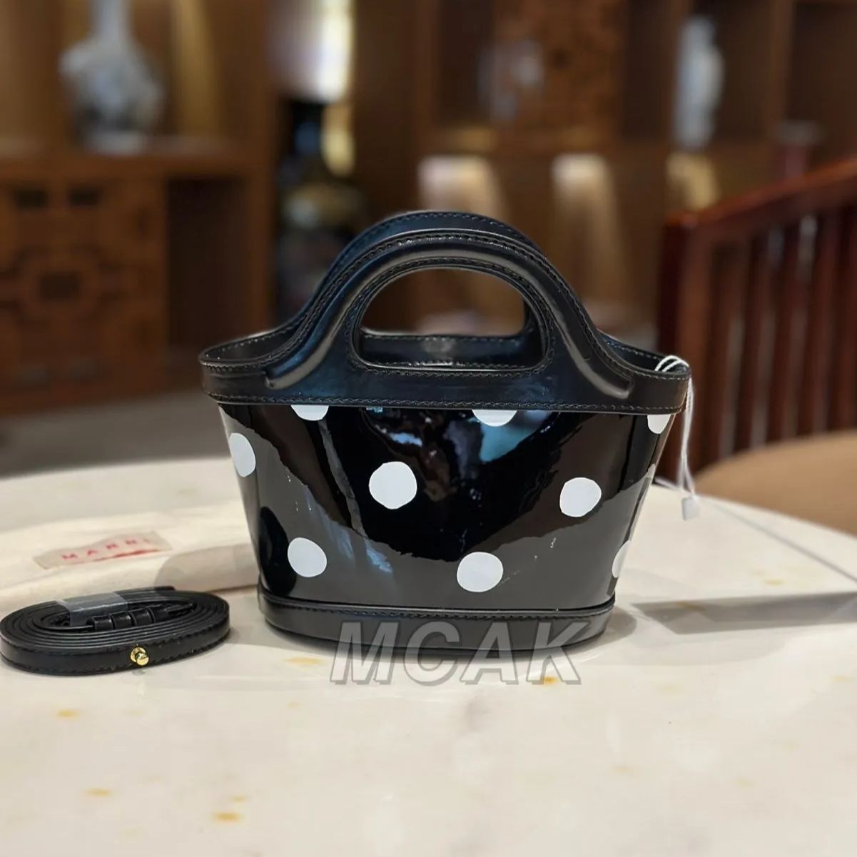 美品 MARNI TROPICALIA マルニ ファッション レディース バッグ  