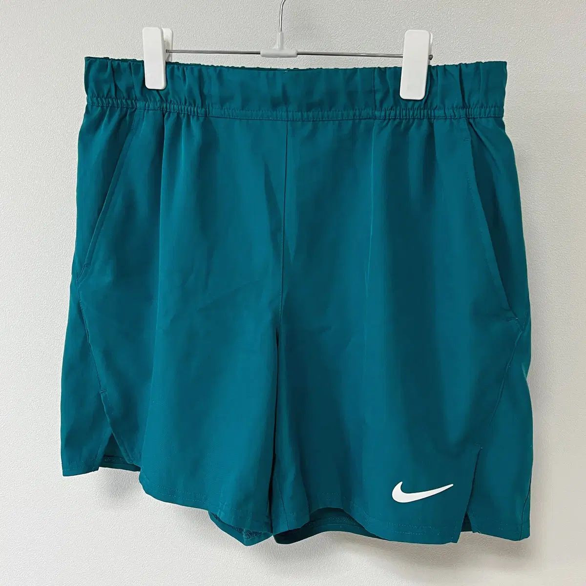 L NIKE ナイキ コート DRI ー FIT 勝利 7 インチ テニス ショーツ ターコイズ