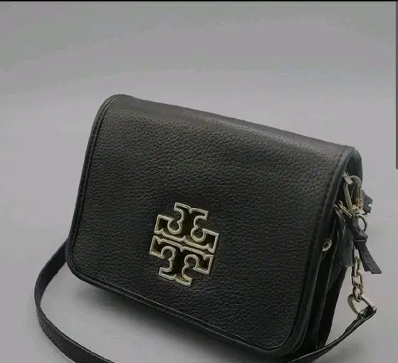 な Tory Burch トリーバーチ アマンダ ミニクロスバッグ バッグ