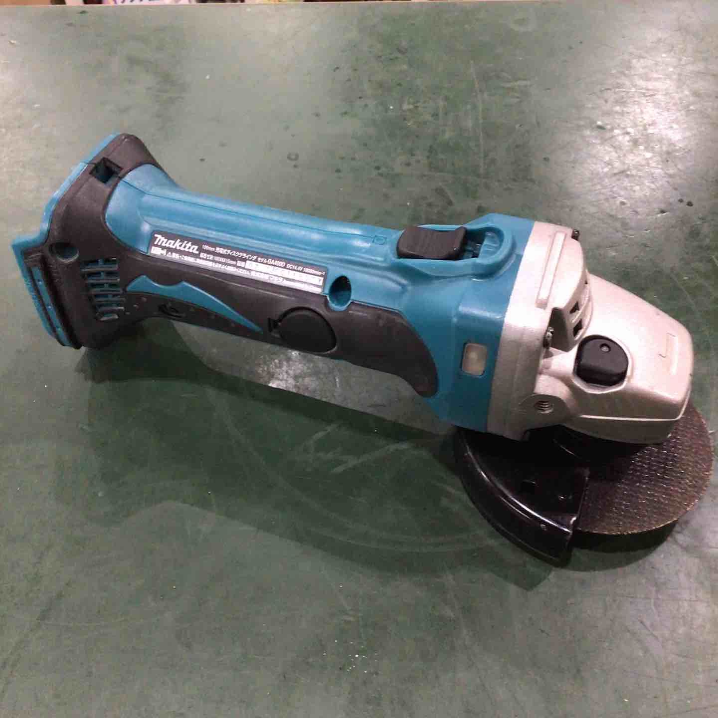 ☆マキタ(makita) 100mmコードレスディスクグラインダー GA400DZ ☆マキタ(makita) 100mmコードレスディスクグラインダー GA400DZ