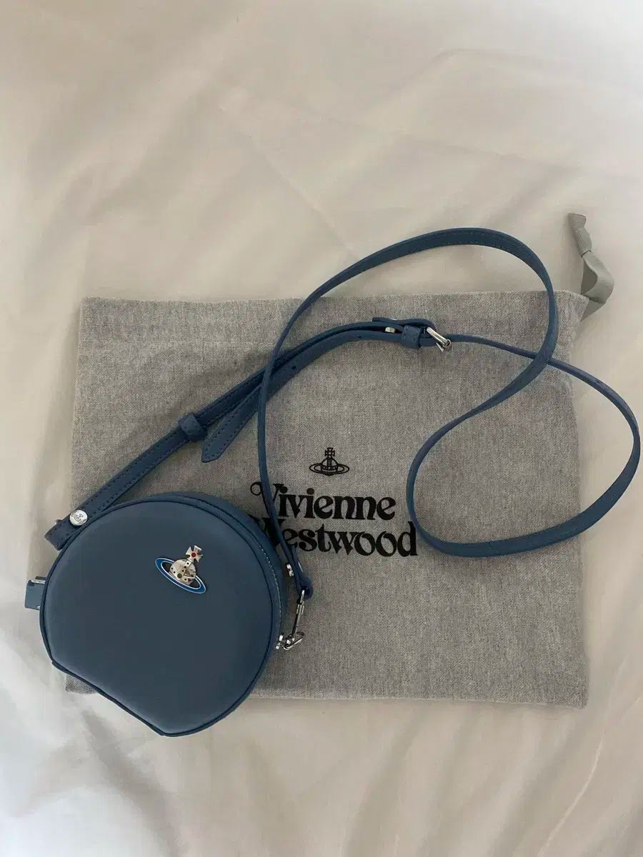 【最大80％OFF】 Vivienne Westwood ヴィヴィアン ウエストウッド どんぐり サークル ショルダーバッグ ブルー 状態最良