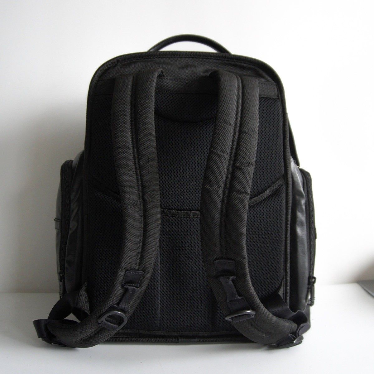 TUMI ブリーフ・ビジネスリュックバッグ トゥミ TUMI 【日本正規品】トゥミ リュック TUMI ビジネス