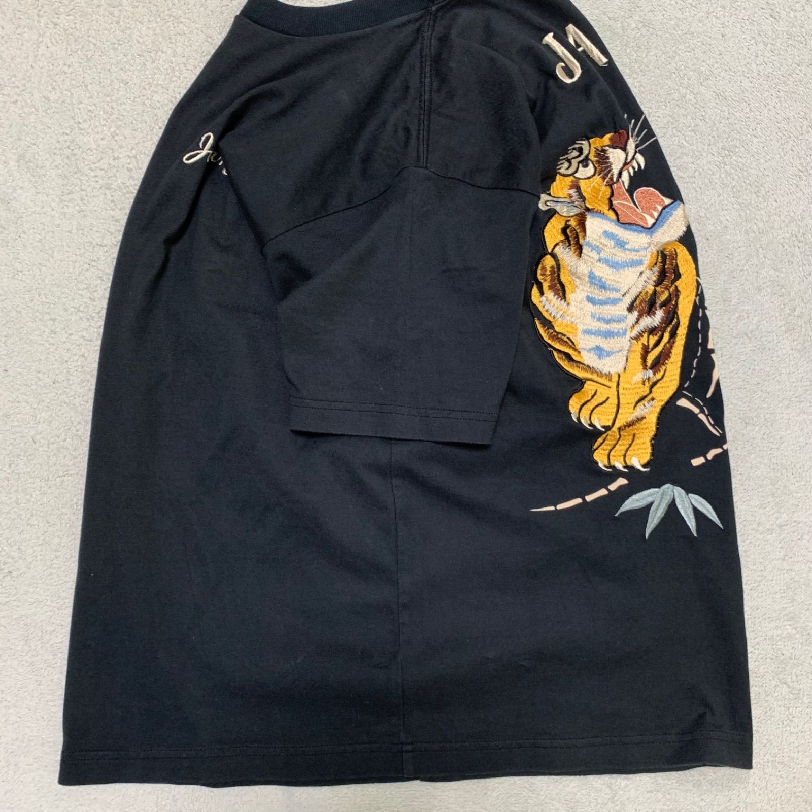 人気　東洋エンタープライズ　スカシャツ　ベトシャツ　レーヨン　虎　半袖　S TAILOR TOYO SUKA SHIRT “ROARING TIGER” TT39508 テーラー東洋
